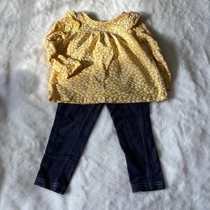 Carters 24 month set yellow and blue.